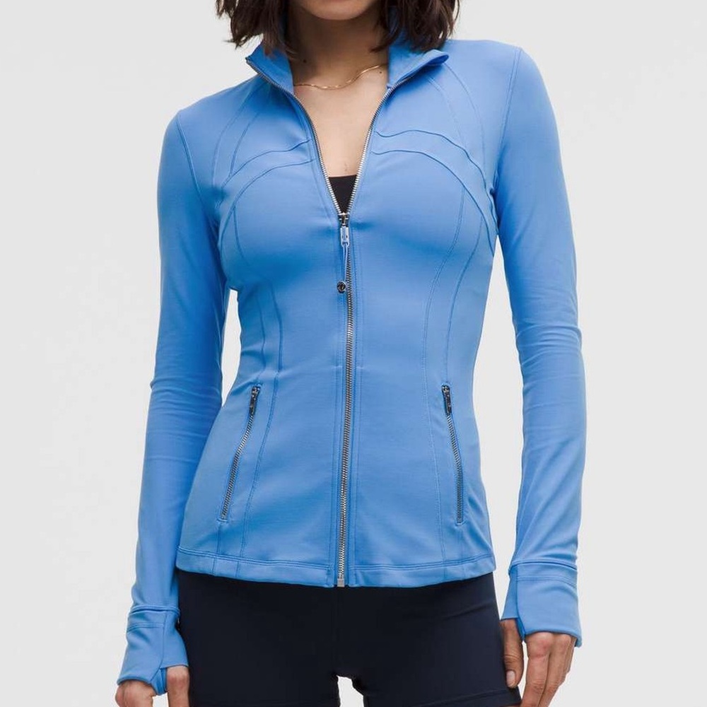 [SOLD] NWT Lululemon Define Jacket *Nulu (Pool Party/Mirror Silver) Size 6